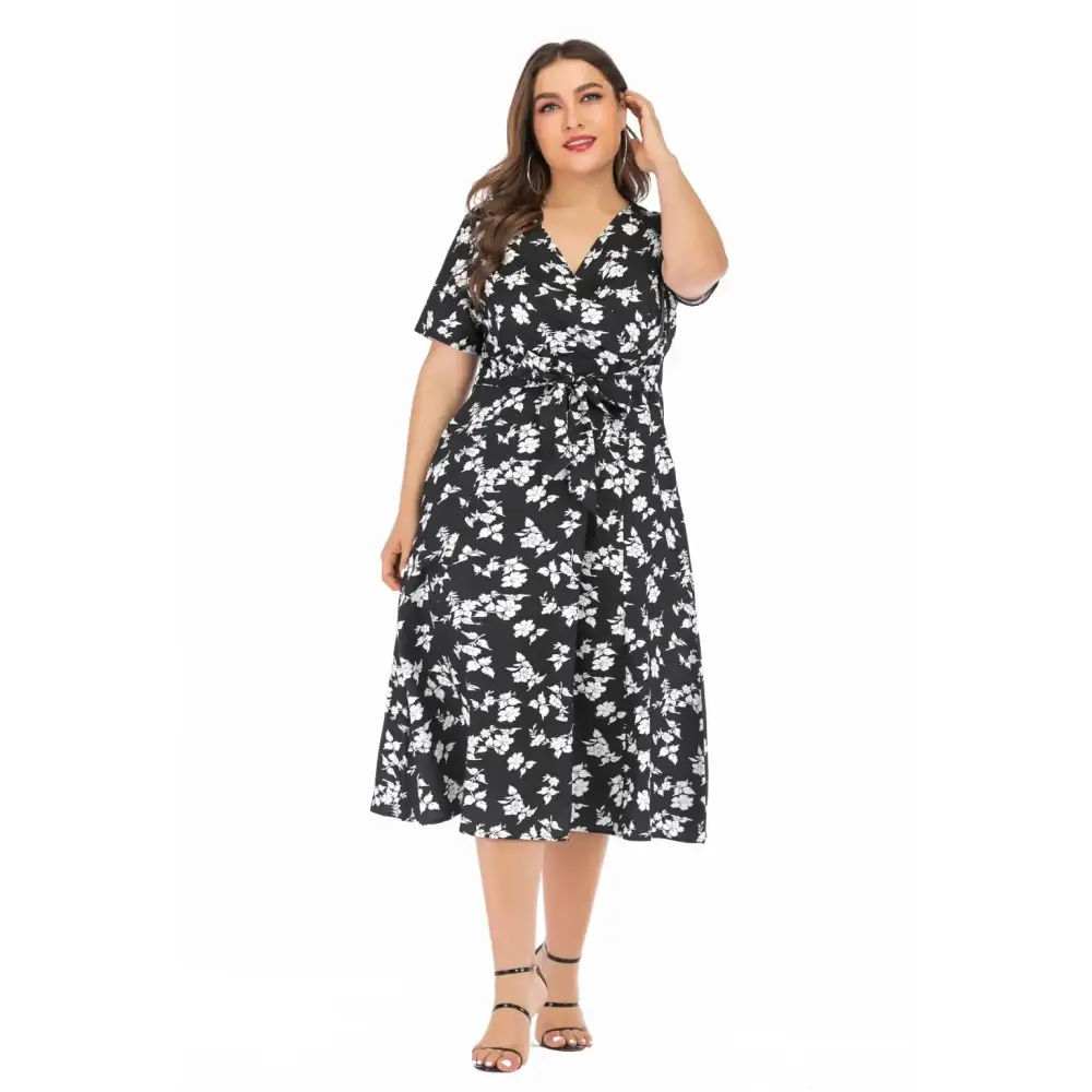 Plus Size Floral Maxi Dress - V-Neck with Pockets - Thick & Beautiful